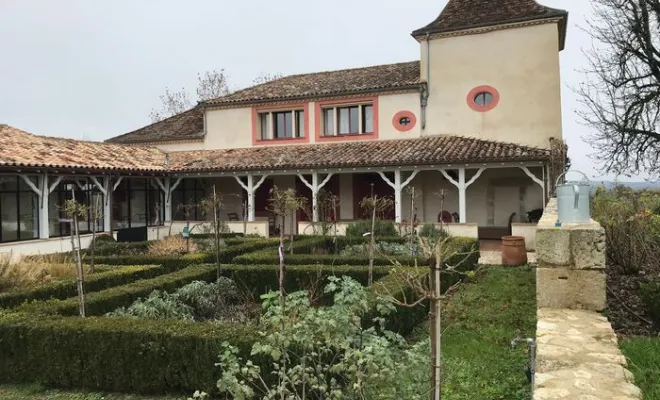 Chantier de peinture à Lauzun, Marmande, Nuan C'Vous